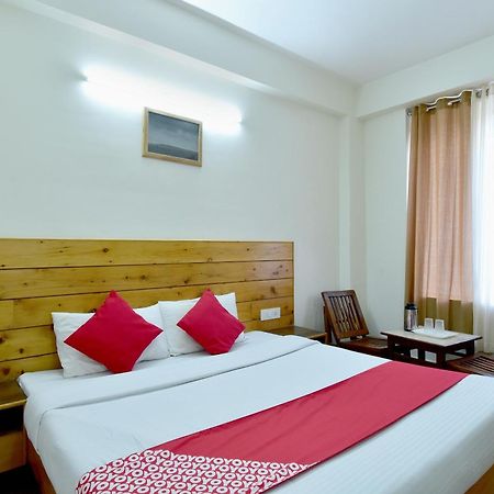 Oyo 13741 Rockwood Bnb Manāli Eksteriør billede