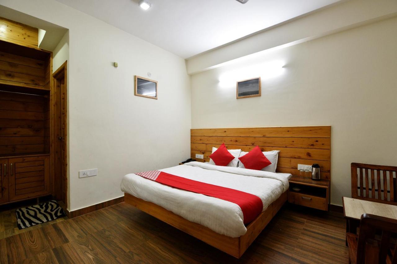 Oyo 13741 Rockwood Bnb Manāli Eksteriør billede